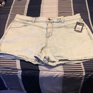 High rise midi shorts